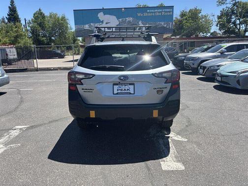 Ice Silver Metallic 2022 Subaru Outback Wilderness