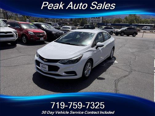 Summit White 2017 Chevrolet Cruze LT