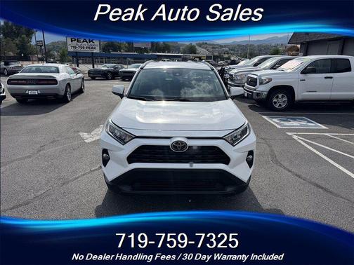 2020 Toyota RAV4 XLE