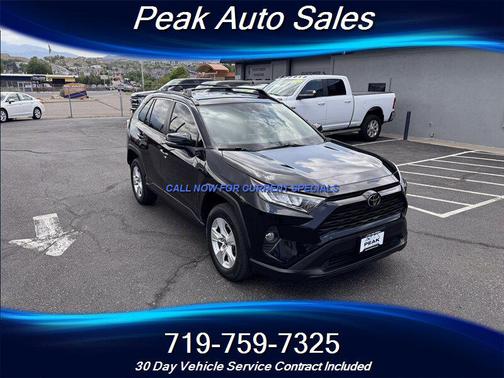 Midnight Black Metallic 2021 Toyota RAV4 XLE