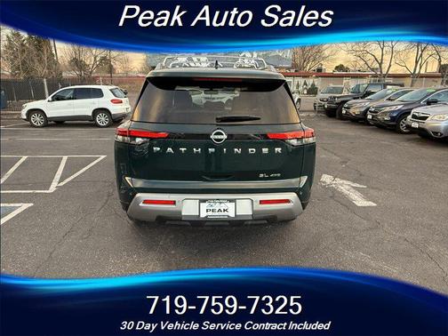 2022 Nissan Pathfinder SL 4WD