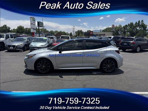 Classic Silver Metallic w/Black Roof 2023 Toyota Corolla XSE