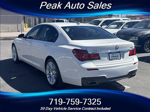 2015 BMW 750 i xDrive
