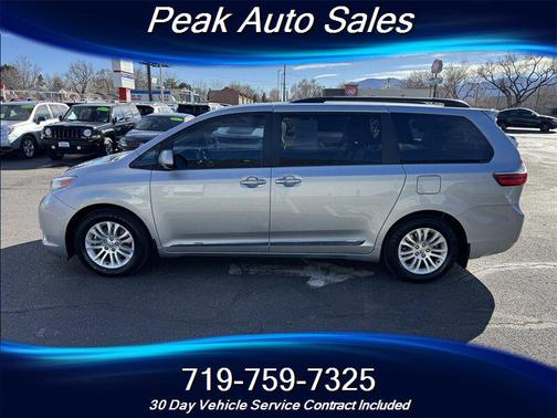 2016 Toyota Sienna XLE Premium