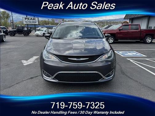 2018 Chrysler Pacifica Touring-L