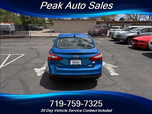 Blue Candy Tinted Clearcoat 2014 Ford Focus SE