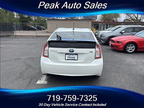 Blizzard Pearl 2015 Toyota Prius Two