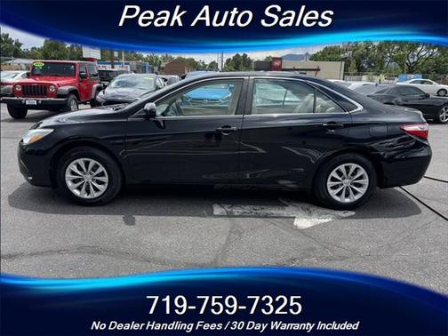 2017 Toyota Camry LE