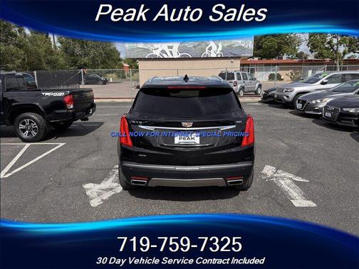 Stellar Black Metallic 2017 Cadillac XT5 Platinum