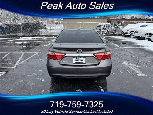 2015 Toyota Camry SE