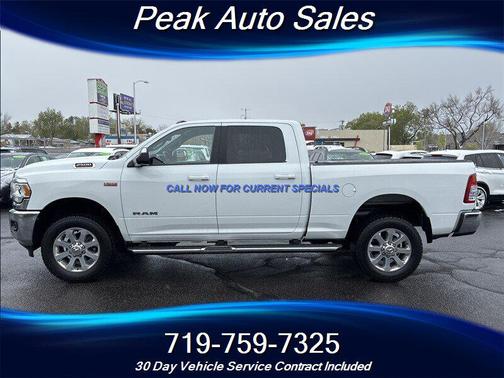 Bright White Clearcoat 2022 RAM 2500 Big Horn Crew Cab 4x4 6'4' Box