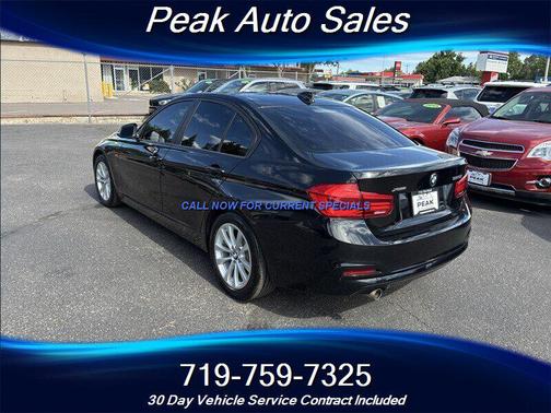 Black Sapphire Metallic 2018 BMW 320 i