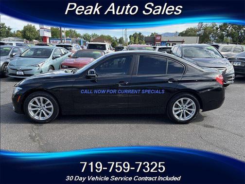 Black Sapphire Metallic 2018 BMW 320 i