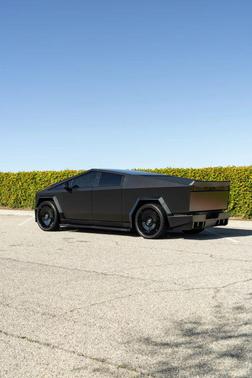 2024 Tesla Cybertruck All-Wheel Drive