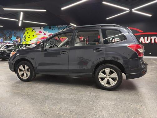 2016 Subaru Forester 2.5i