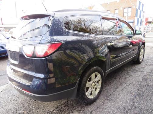 2017 Chevrolet Traverse LS