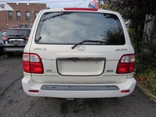 2000 Lexus LX 470 Base