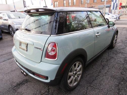 2011 MINI Cooper S Base