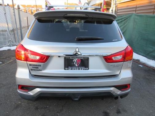 2019 Mitsubishi Outlander Sport SE