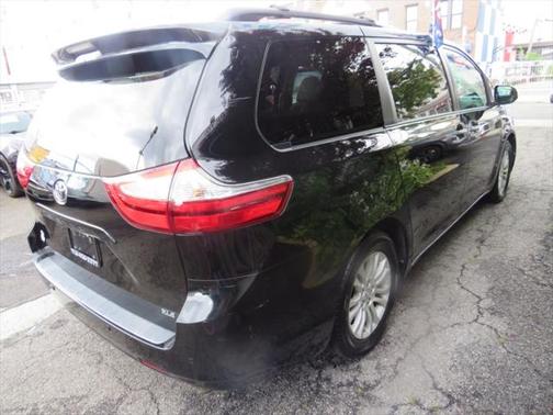 2015 Toyota Sienna Limited
