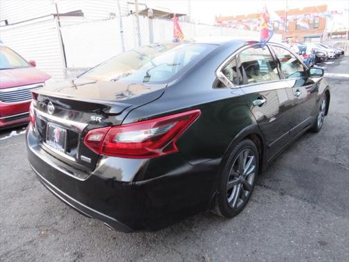 2018 Nissan Altima 2.5 SR