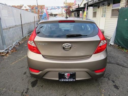 2013 Hyundai Accent GS