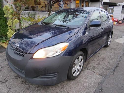 2010 Toyota Matrix Base