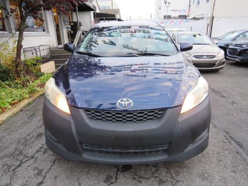 2010 Toyota Matrix Base