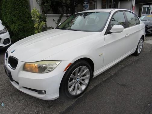 2011 BMW 328 4dr Sdn 328i RWD