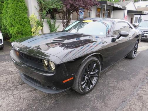 2016 Dodge Challenger SXT