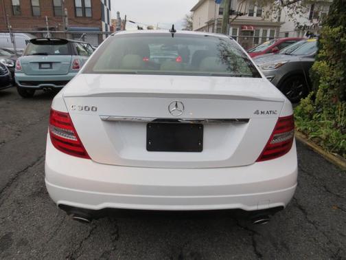 2013 Mercedes-Benz C-Class C 300 4MATIC Sport
