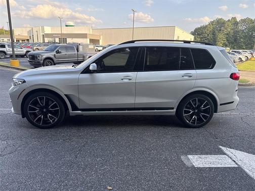 2022 BMW X7 xDrive40i