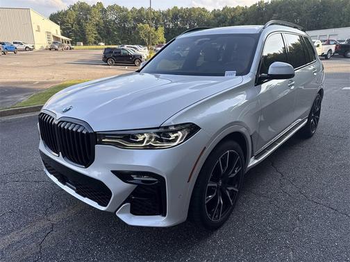 2022 BMW X7 xDrive40i