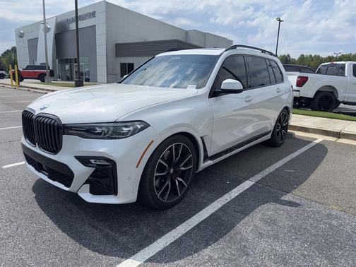 2022 BMW X7 xDrive40i