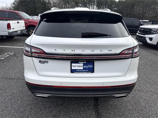 2022 Lincoln Nautilus Standard