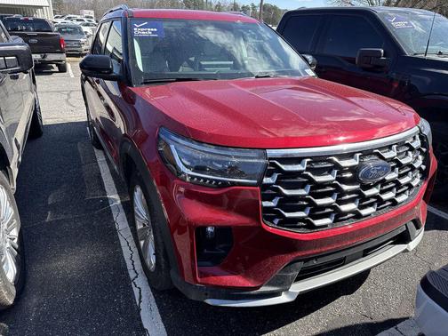 2025 Ford Explorer Platinum