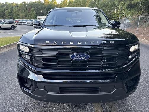 2025 Ford Expedition Max Active 4x4
