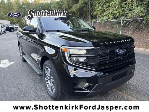 2025 Ford Expedition Max Active 4x4