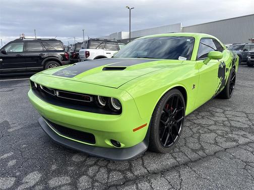 2015 Dodge Challenger R/T Scat Pack