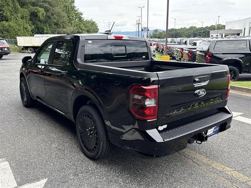 2025 Ford Maverick Lobo High