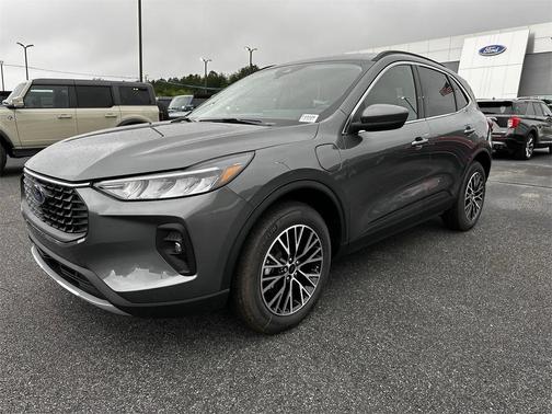 2025 Ford Escape PHEV SE