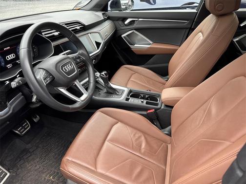 2020 Audi Q3 Premium Plus