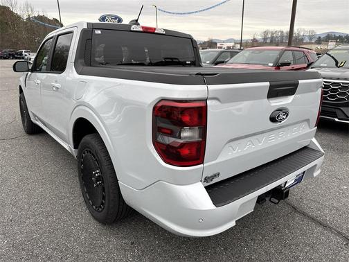 2026 Ford Maverick Lobo Standard