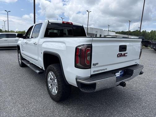 Summit White 2017 GMC Sierra 1500 SLT