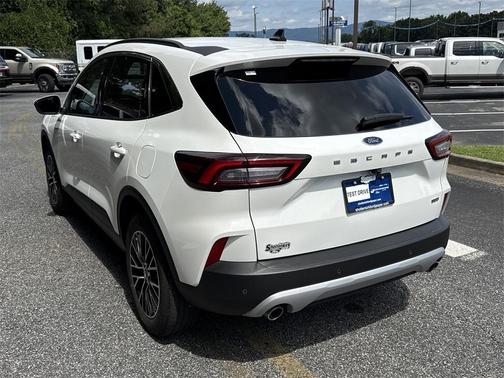 2024 Ford Escape PHEV SE