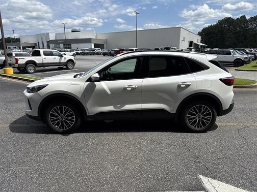 2024 Ford Escape PHEV SE