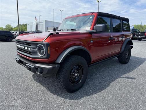 2022 Ford Bronco Black Diamond