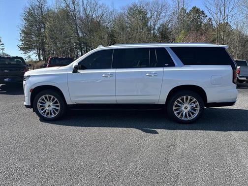 2023 Cadillac Escalade ESV Premium Luxury
