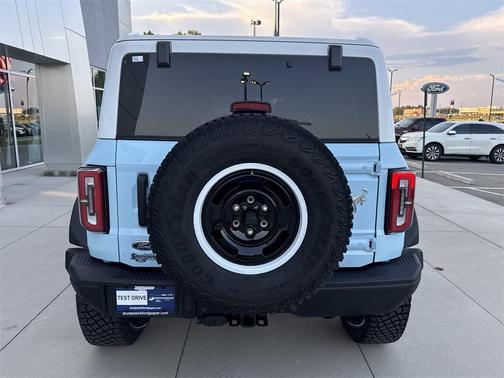 2023 Ford Bronco Heritage Limited Edition