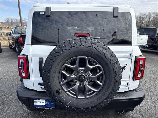 2025 Ford Bronco Badlands